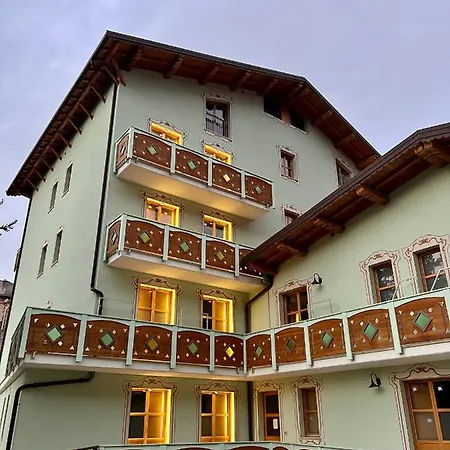 La Valle Del Gran Sasso Hotel *